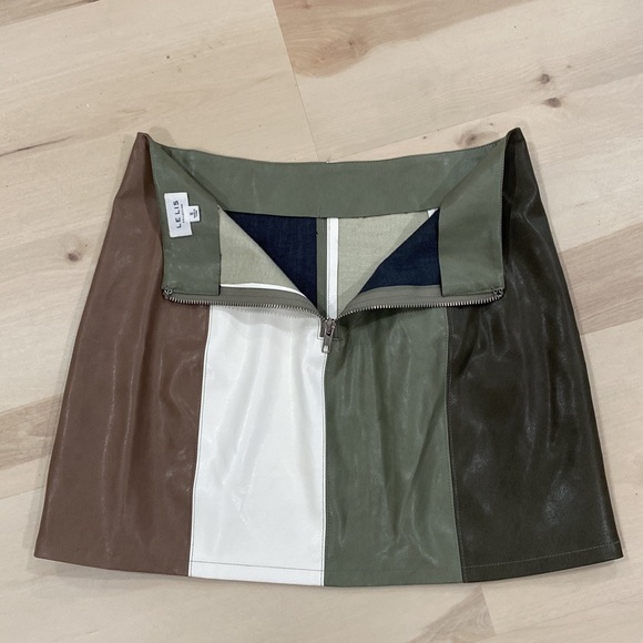 Faux Leather LeLis Skirt - Picture 3 of 5